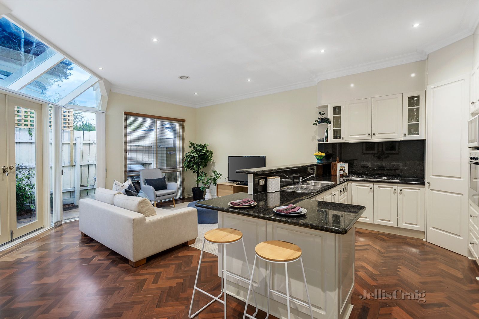 20A Summerhill Road, Brighton East VIC 3187, Image 2