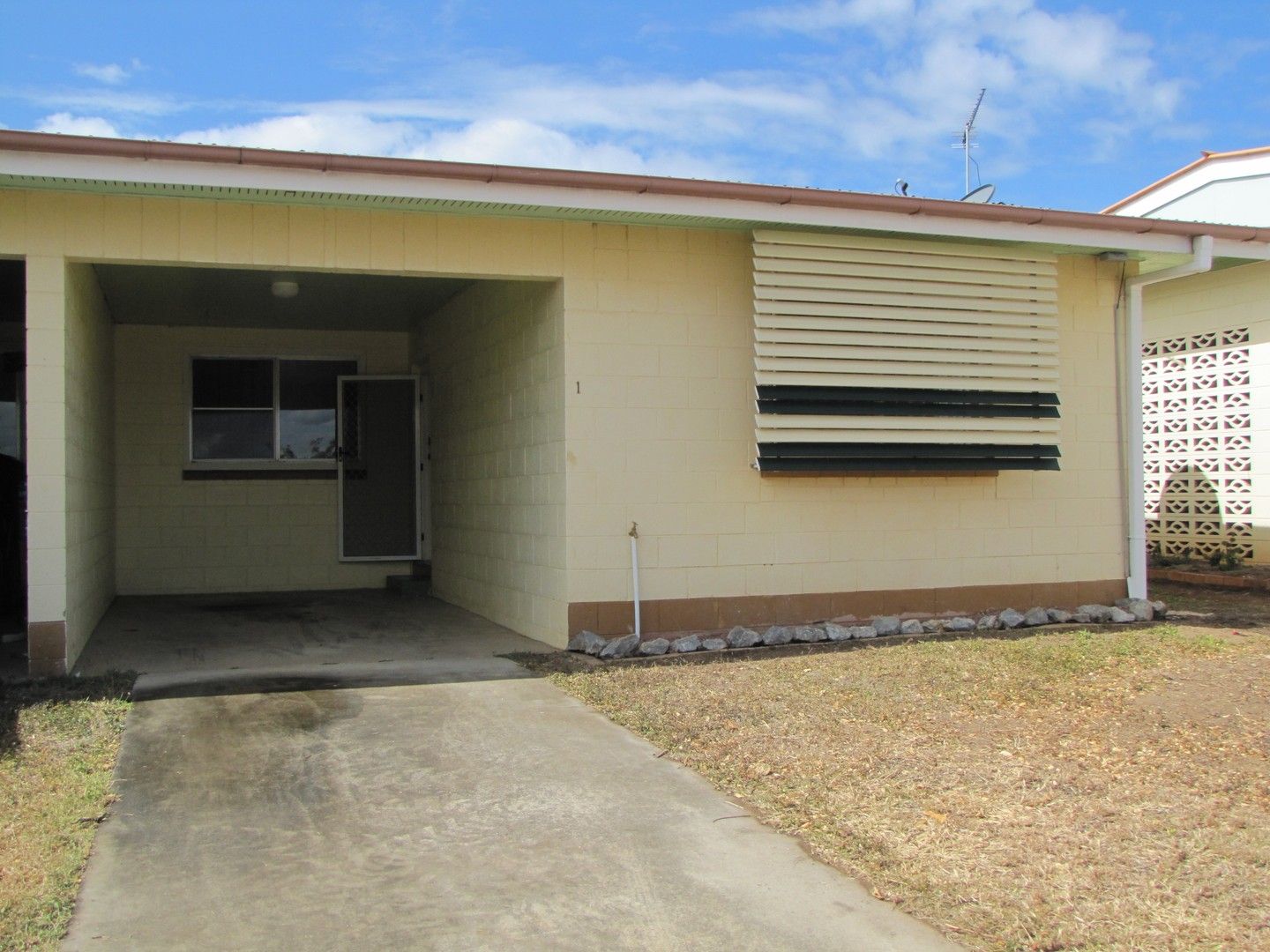 2 bedrooms Apartment / Unit / Flat in 1/7 Muirhead Street CALLIOPE QLD, 4680