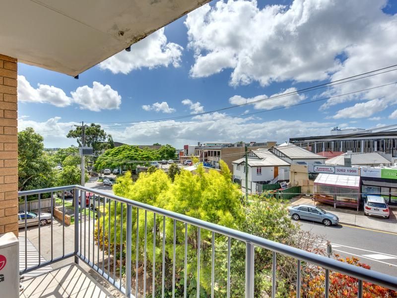 4/106 Bayview Terrace, Clayfield QLD 4011, Image 2