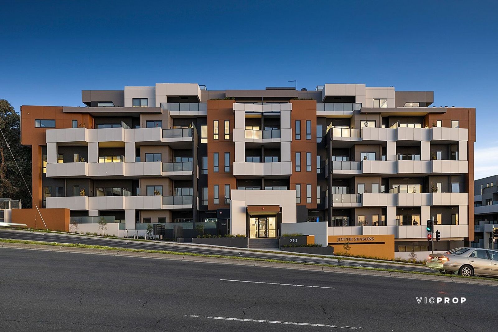 G24/210 Reynolds Road, Doncaster East VIC 3109 Domain