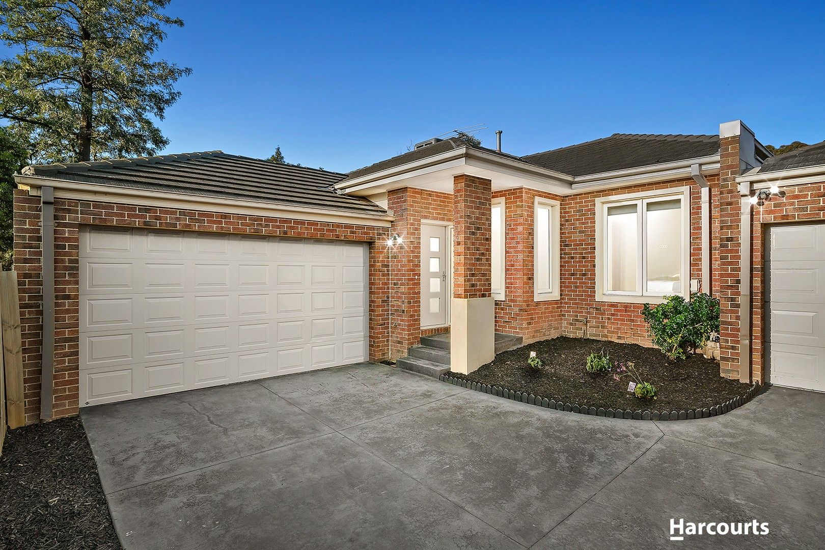 2/1 Murra Court, Ashwood VIC 3147, Image 0