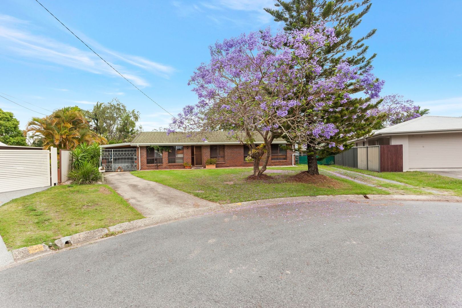33 Daffodil Street, Tallebudgera QLD 4228 Domain