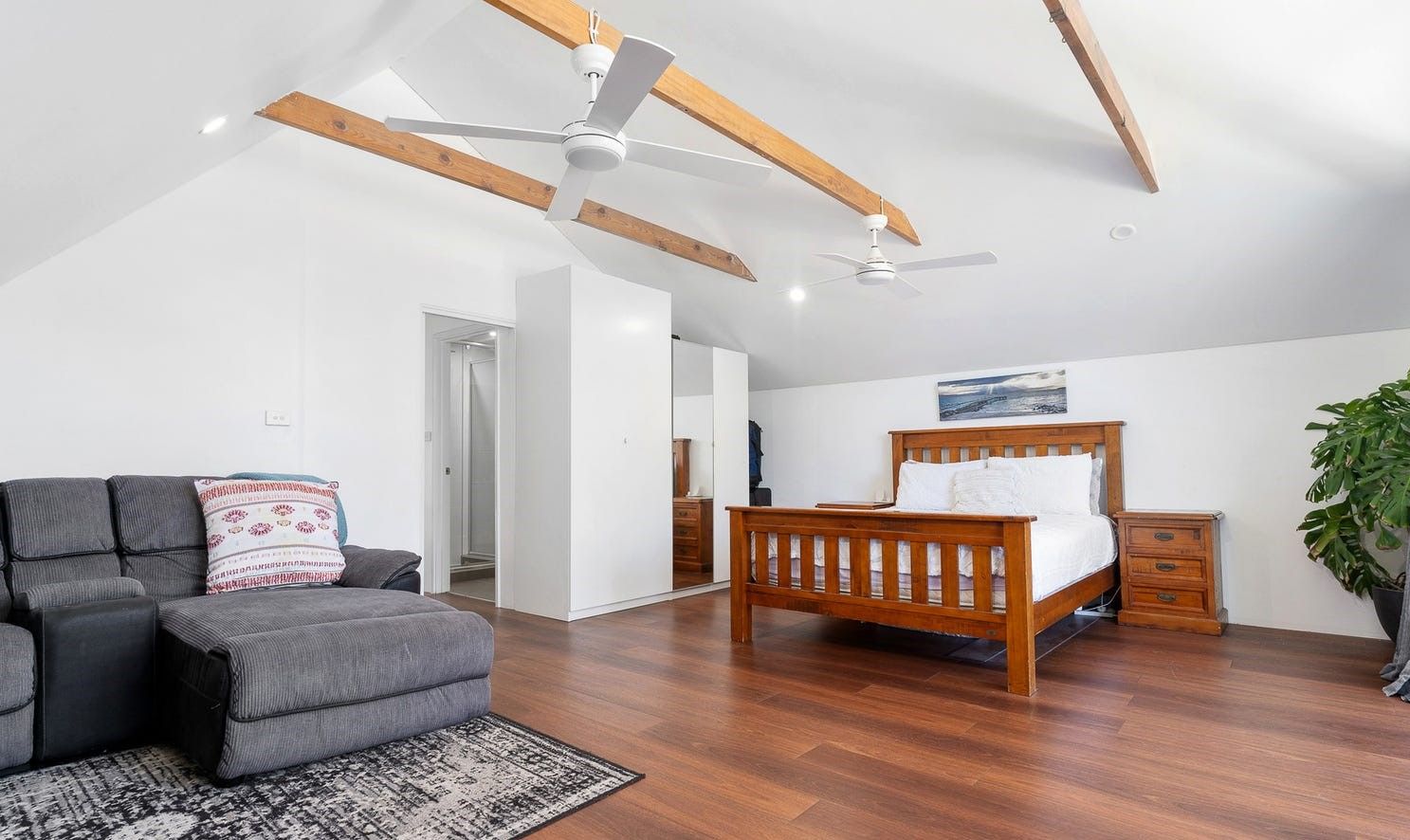 18 Manildra Drive, Dudley Park WA 6210 House For Rent 690 Domain