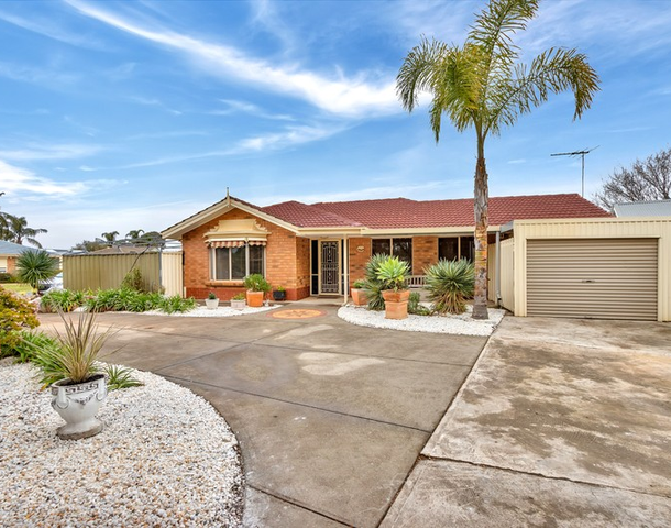 1 Grain Court, Andrews Farm SA 5114