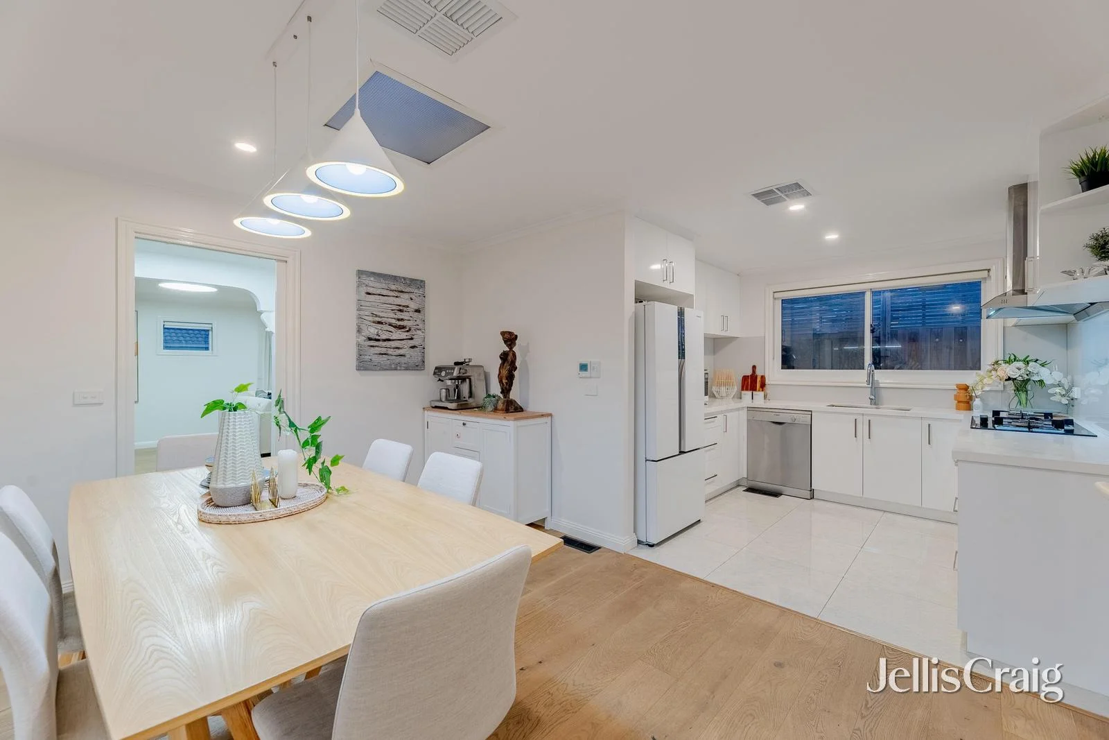 Additional image 7 of 2/27 Georges Road, Ringwood VIC 3134