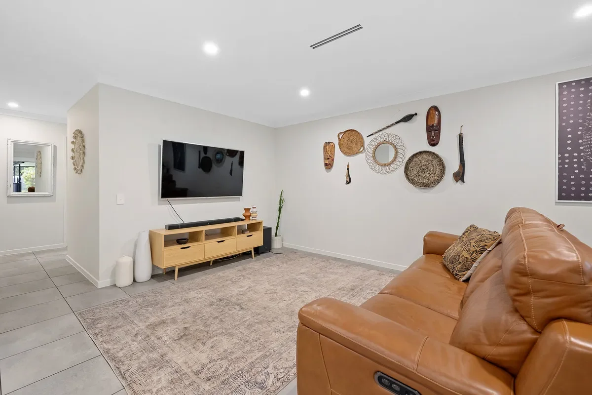 Additional image 22 of 11 Maud Street, Birkdale QLD 4159