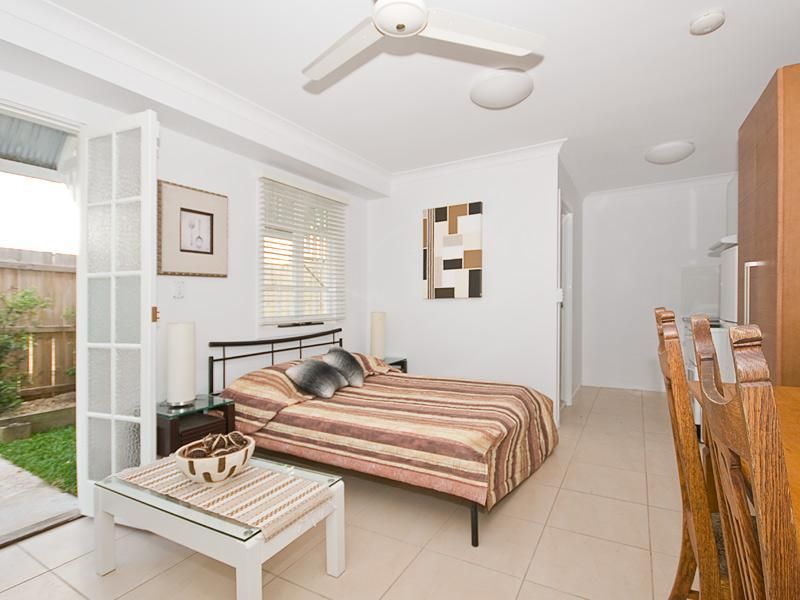 1/319 Annerley Road, ANNERLEY QLD 4103, Image 1