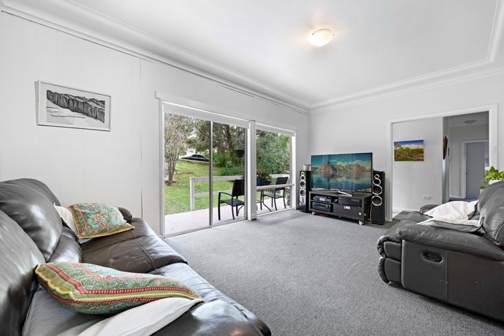 25 Margaret Avenue, Hornsby Heights NSW 2077, Image 2