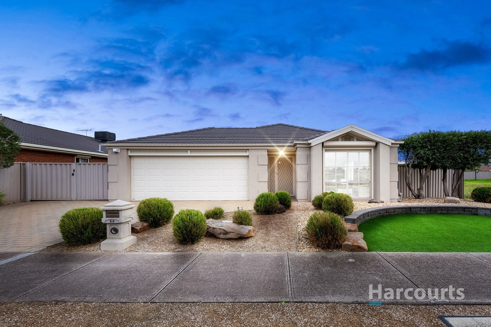 29 Edgewater Circuit, Cairnlea VIC 3023, Image 0