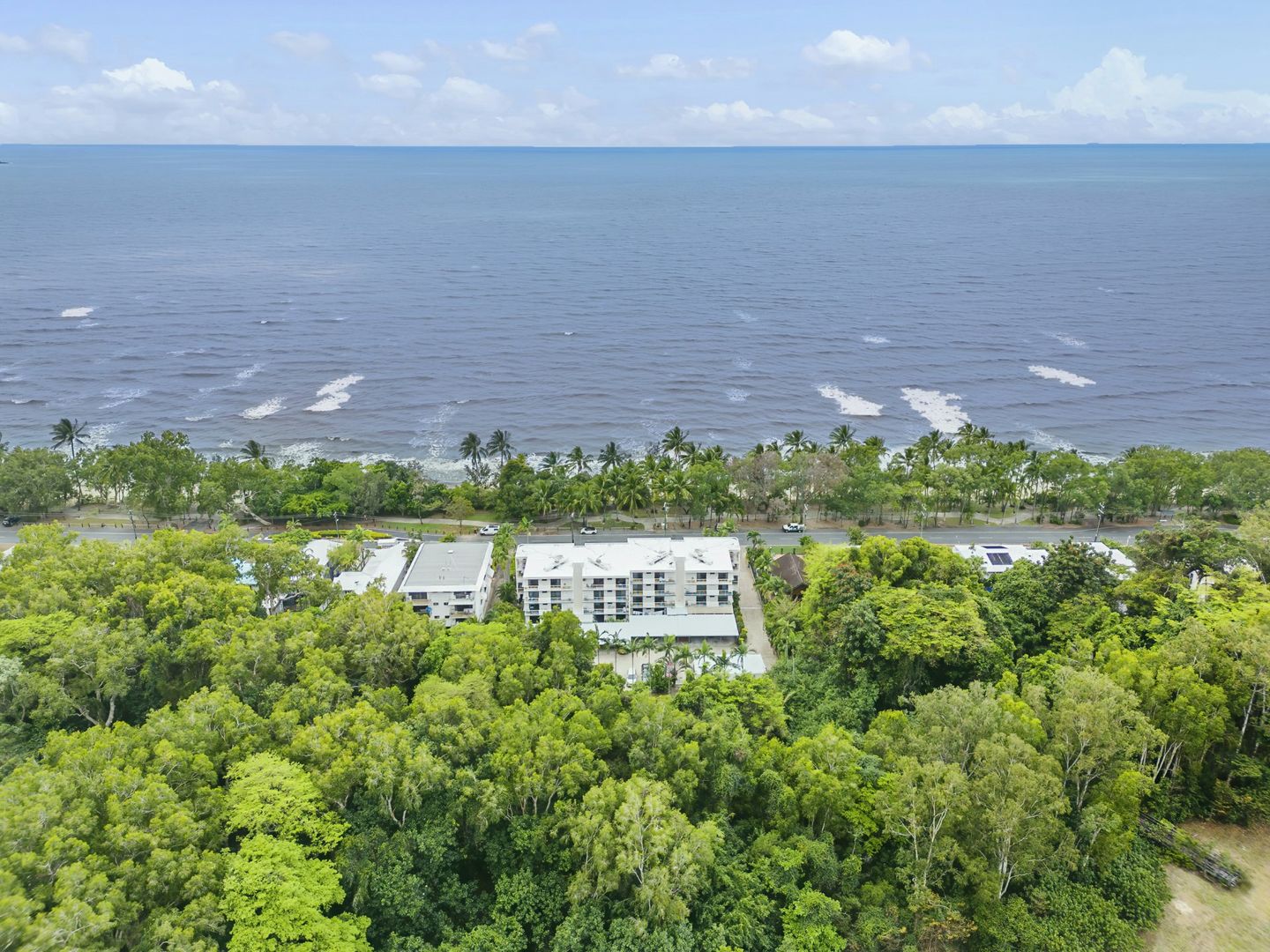 8/119-125 Arlington Esplanade, Clifton Beach QLD 4879, Image 1