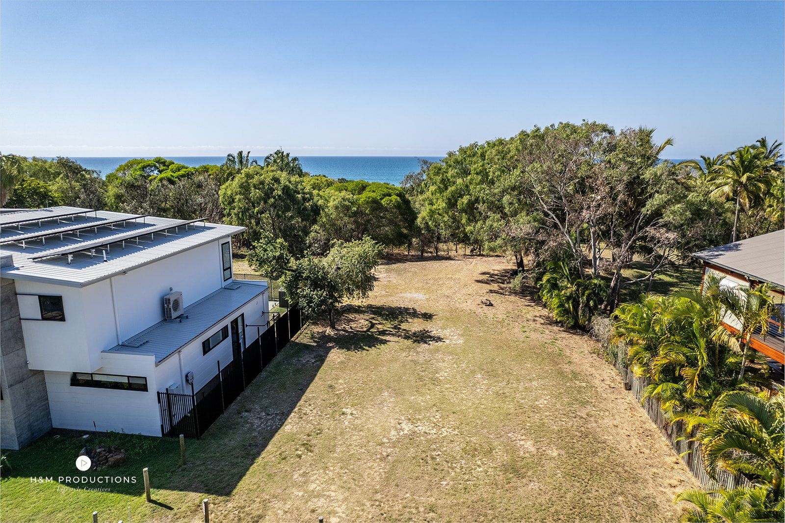 6/12 Ocean Beach Drive, Agnes Water QLD 4677, Image 0