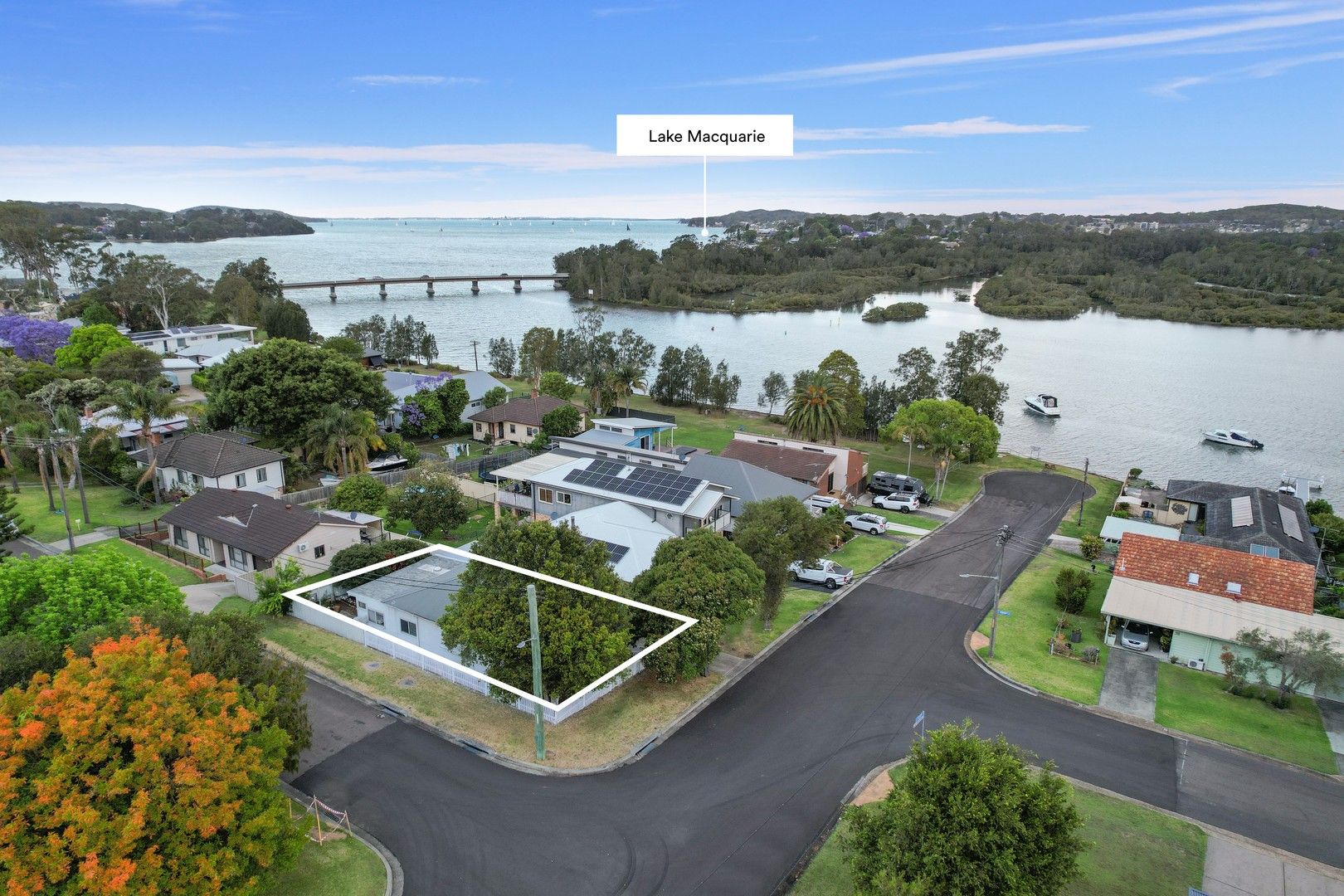 30 Elizabeth Street, Fennell Bay NSW 2283, Image 0