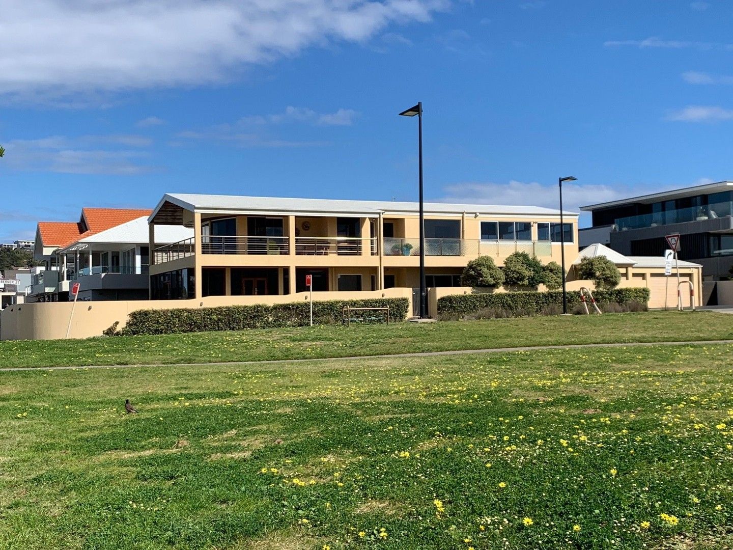 3 bedrooms House in 16 JOHN PARADE MEREWETHER NSW, 2291