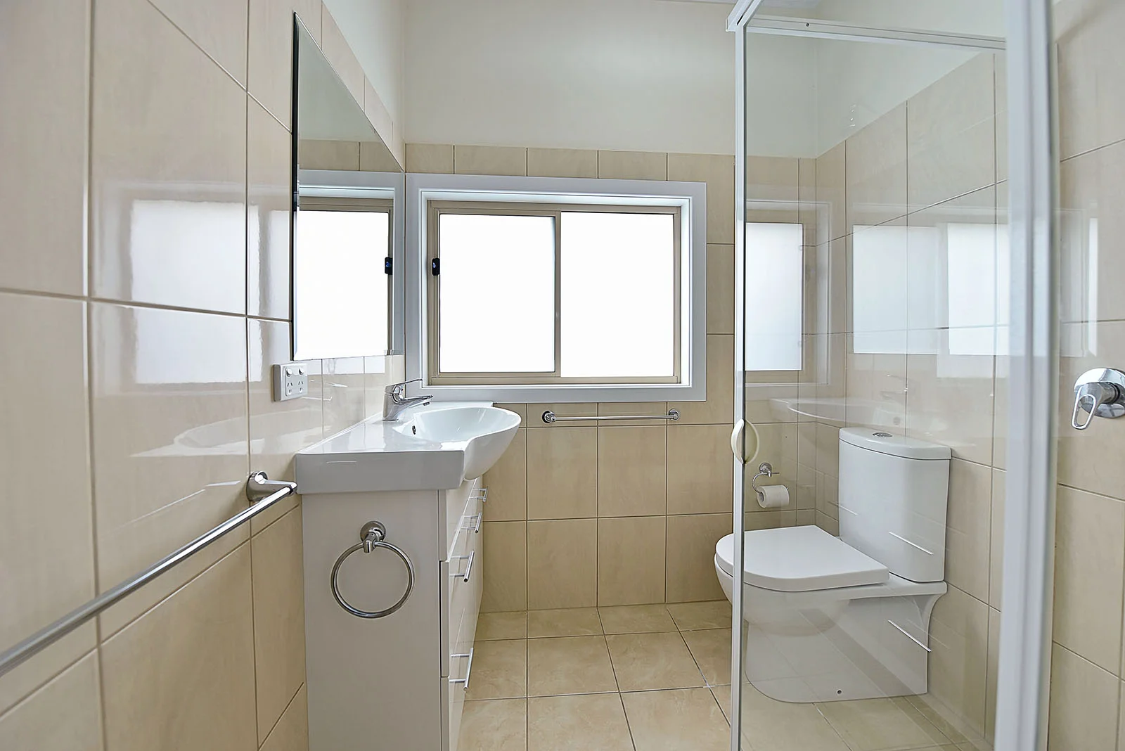 Additional image 5 of 2 Fawkner Street, Aberfeldie VIC 3040