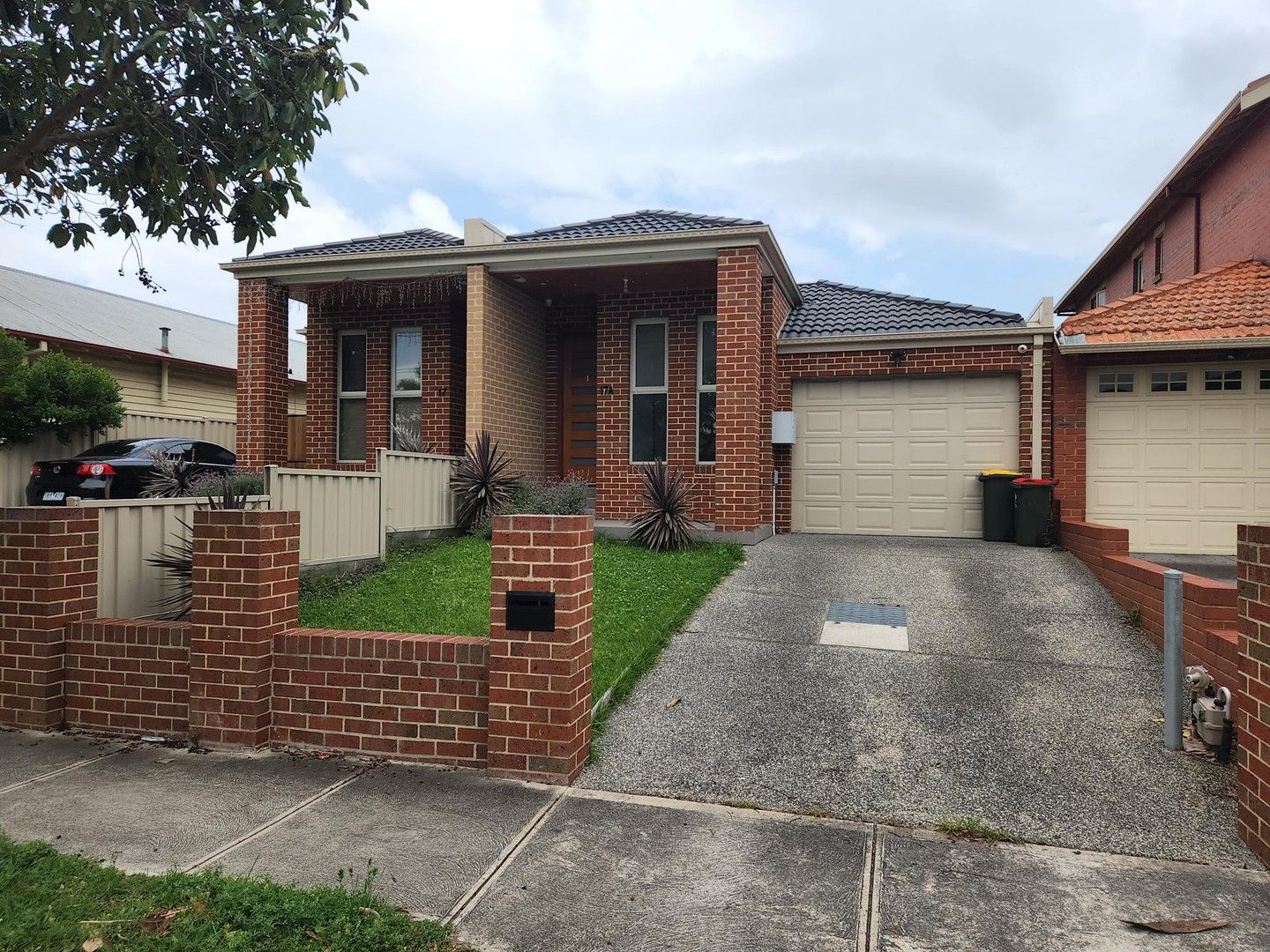 3 bedrooms Duplex in 17a Sussex Street PASCOE VALE SOUTH VIC, 3044