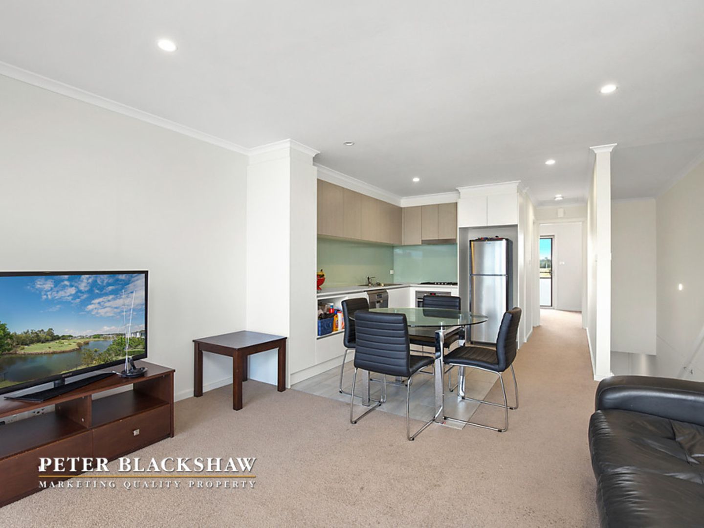 19/41 Pearlman Street, Coombs ACT 2611, Image 2
