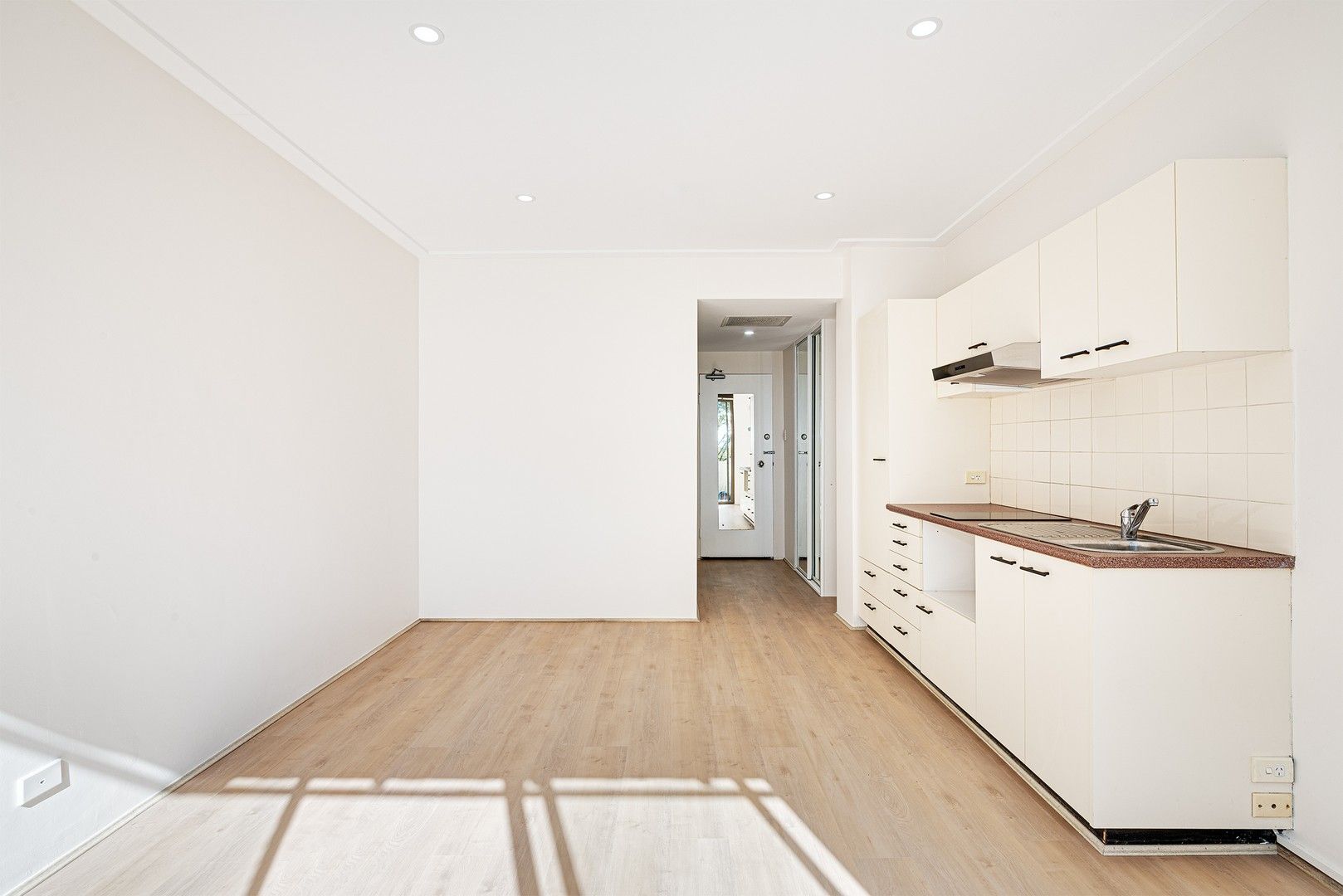 Studio in 124/450 Pacific Highway, LANE COVE NSW, 2066