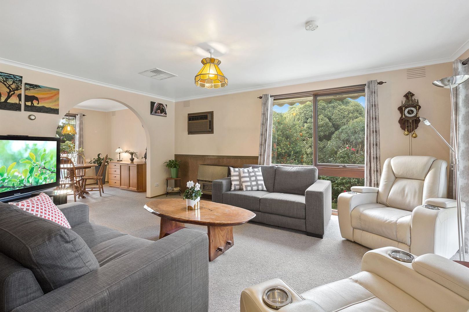 18 Omega Court, Mitcham VIC 3132, Image 1