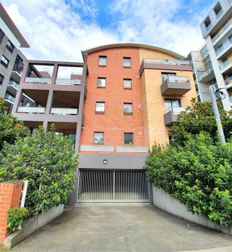 2/8 Castlereagh Street, Liverpool NSW 2170, Image 0