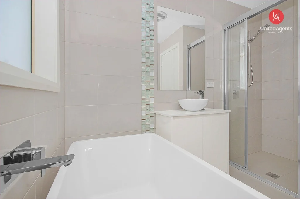 Additional image 6 of 43 Southern Cross Drive, Middleton Grange NSW 2171