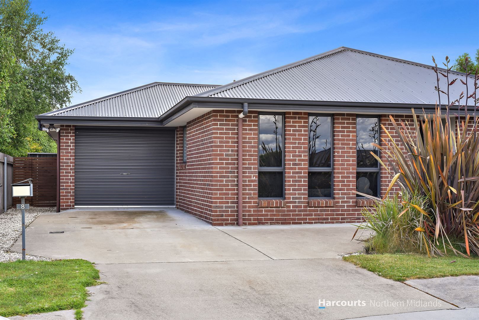 8 Thames Court, Perth TAS 7300, Image 1