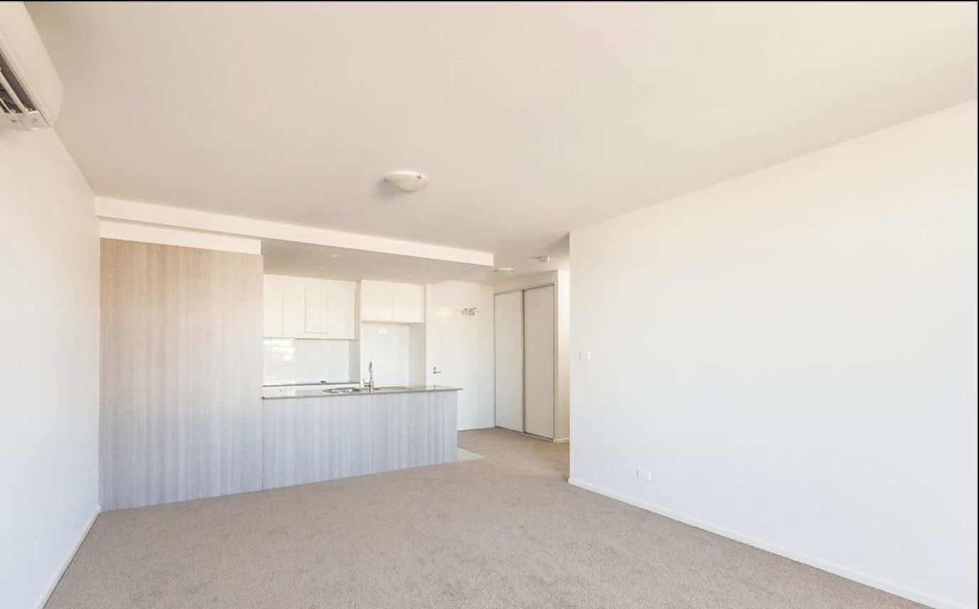 125/121 Easty Street, Phillip ACT 2606, Image 2