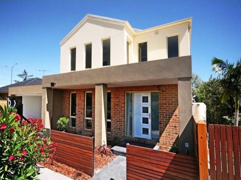 3 bedrooms Townhouse in 48 Lesden Street BENTLEIGH EAST VIC, 3165