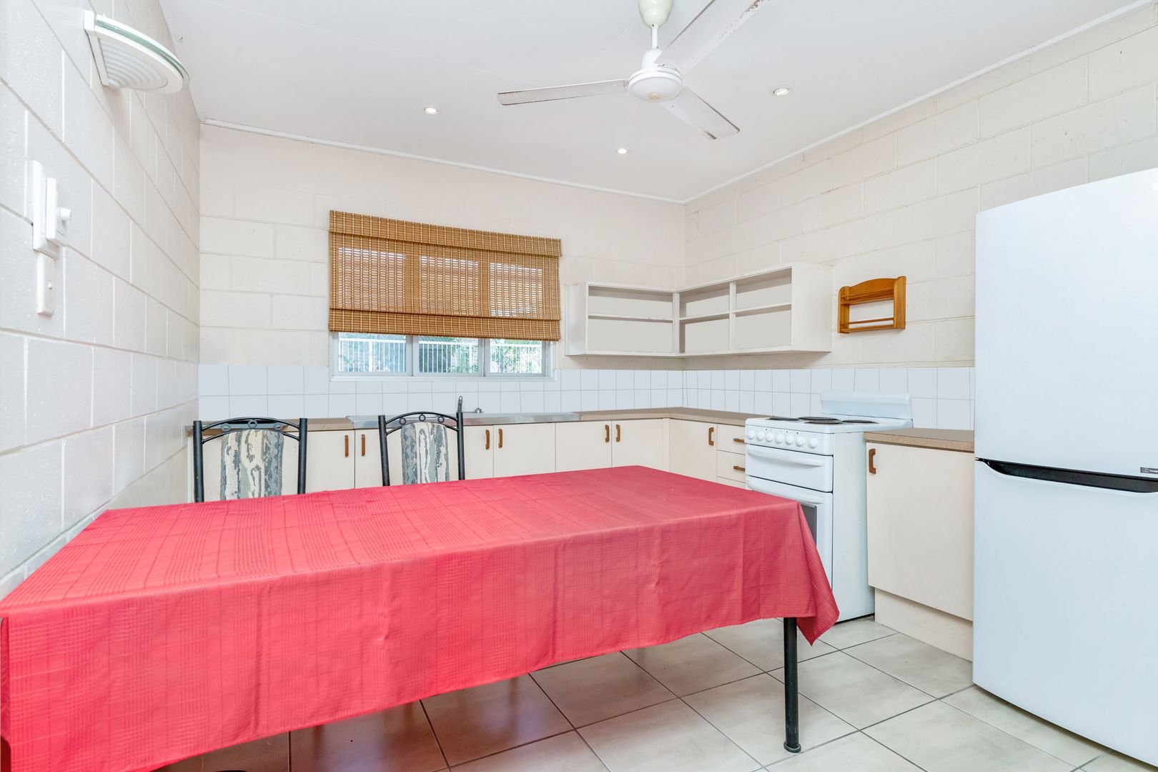 7/135 Mitchell Street, North Ward QLD 4810, Image 2