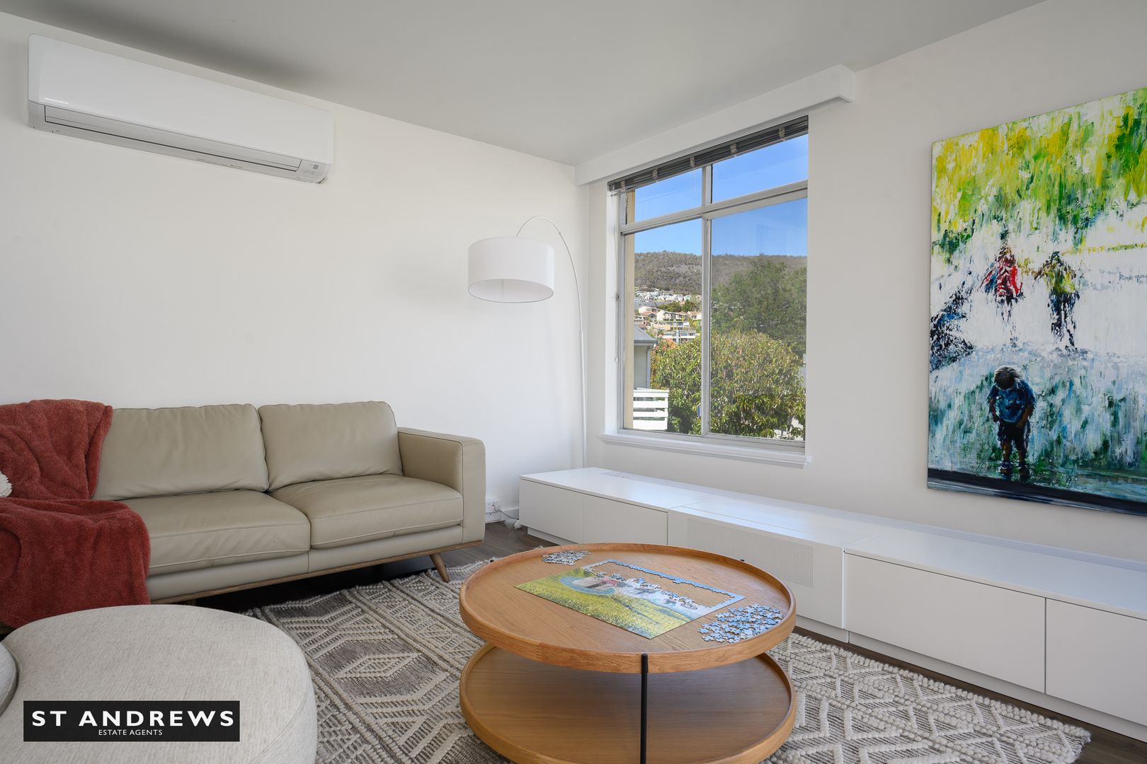 2/13 Beechworth Road, Sandy Bay TAS 7005, Image 2