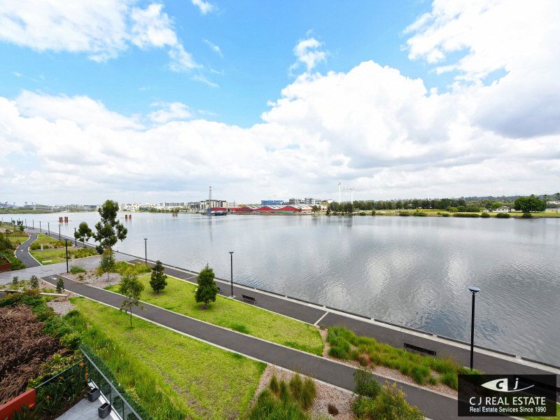 1 bedrooms Apartment / Unit / Flat in 409/5 Nina Gray Avenue RHODES NSW, 2138