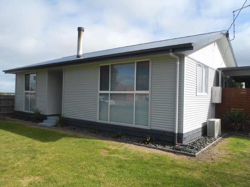 4 Turnbull St, Port Welshpool VIC 3965, Image 0