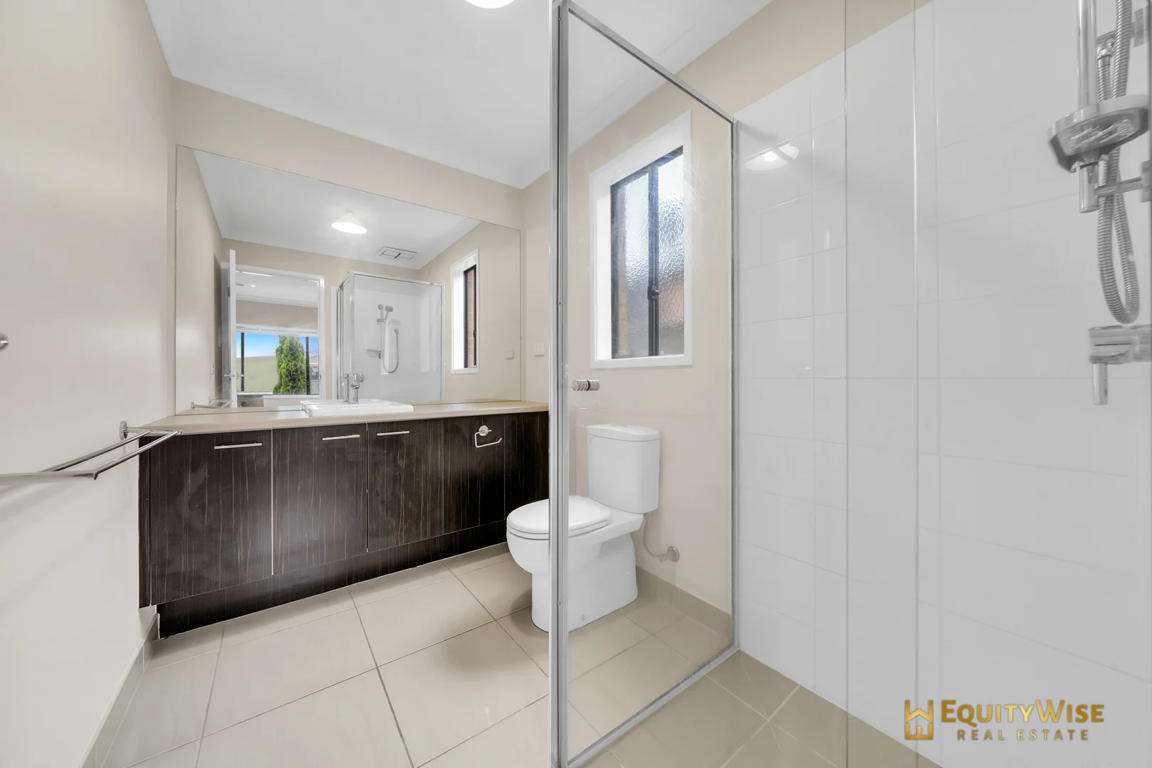 Additional image 10 of 5 Lambertia Crescent, Manor Lakes VIC 3024