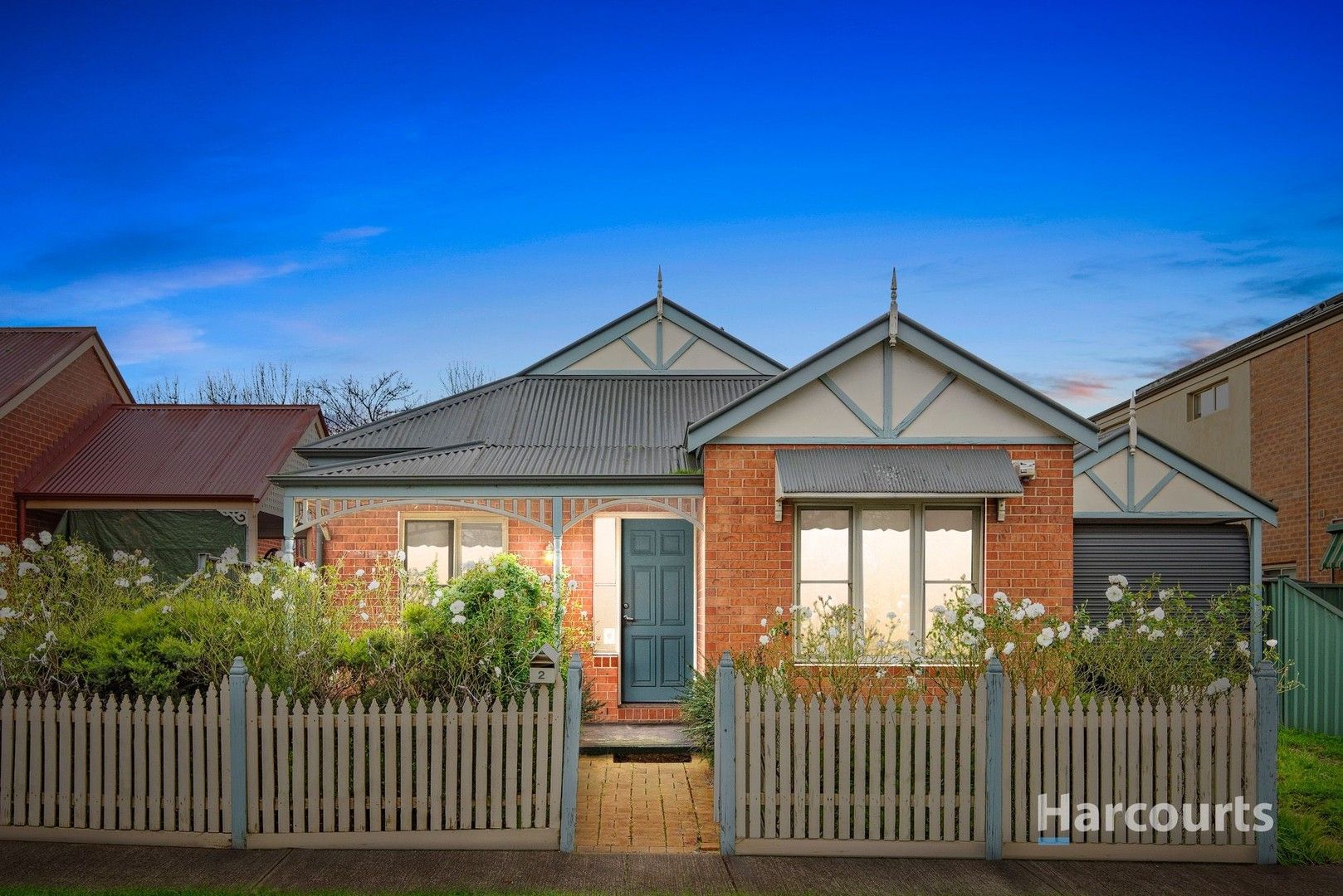 2 Sidney Place, Caroline Springs VIC 3023, Image 0