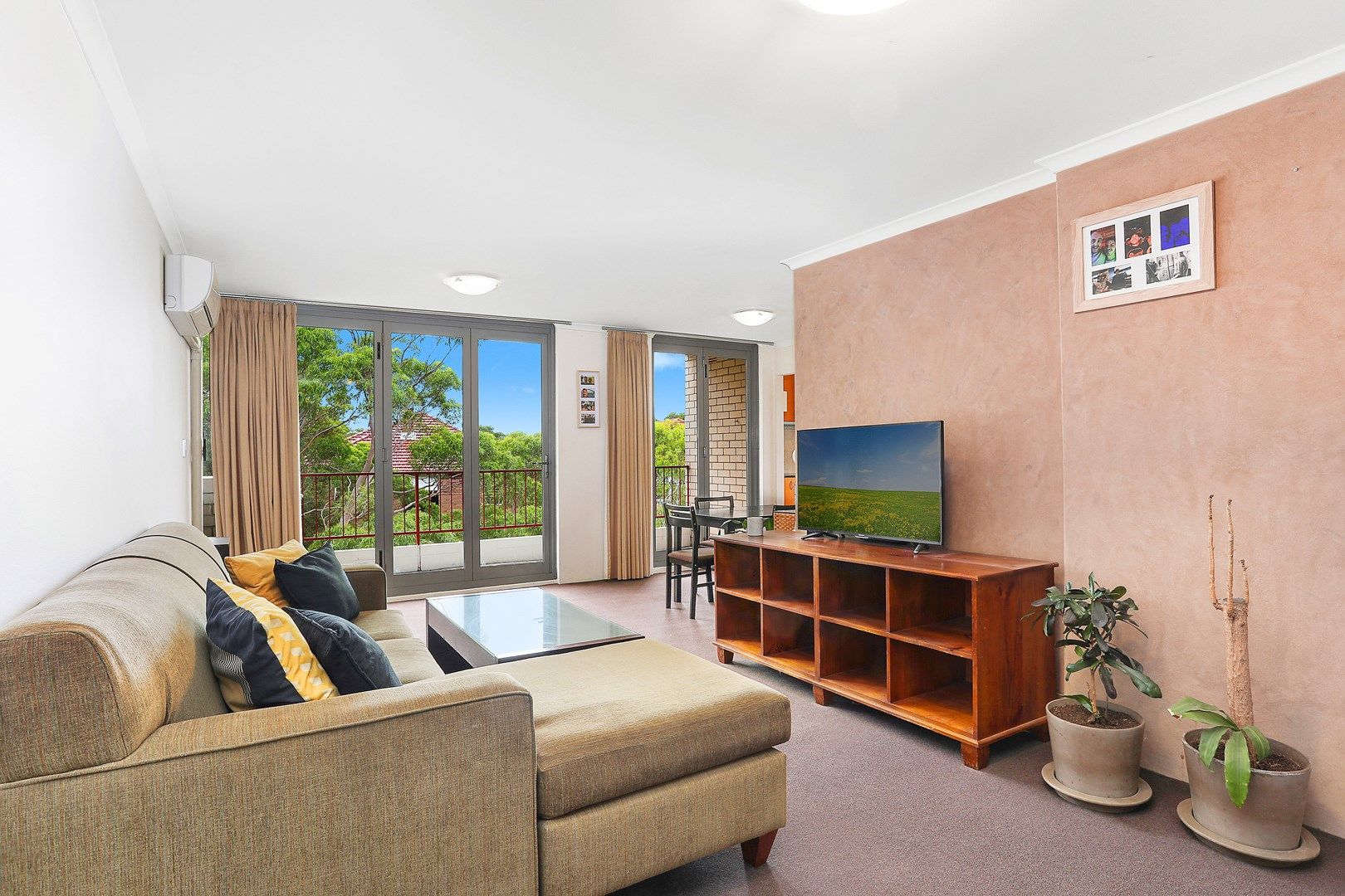 2 bedrooms Apartment / Unit / Flat in 7a/12 Bligh Place RANDWICK NSW, 2031