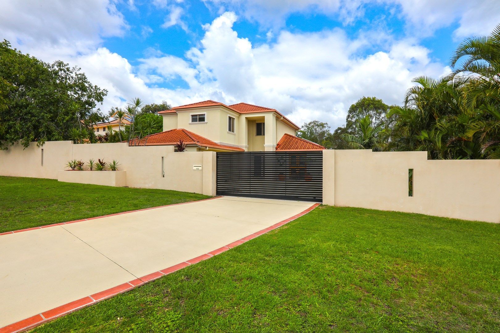 102 Christina Ryan Way, Arundel QLD 4214, Image 1