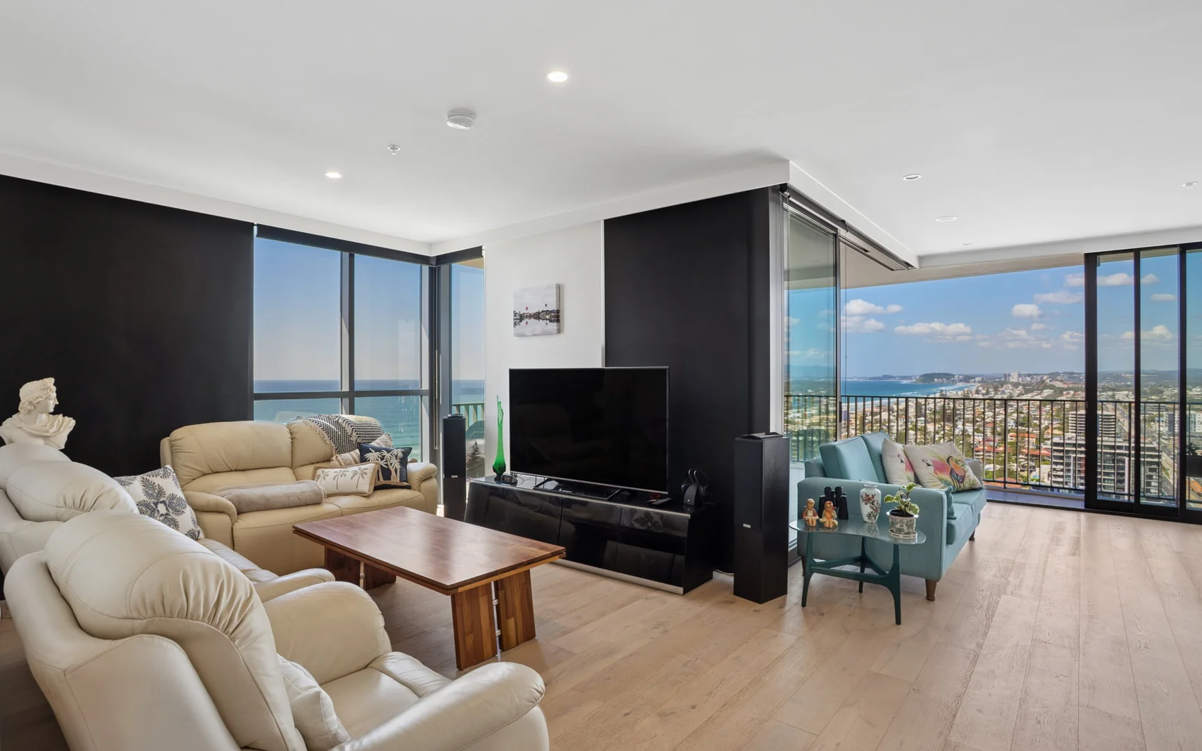 Additional image 5 of 2104/43 Peerless Avenue, Mermaid Beach QLD 4218