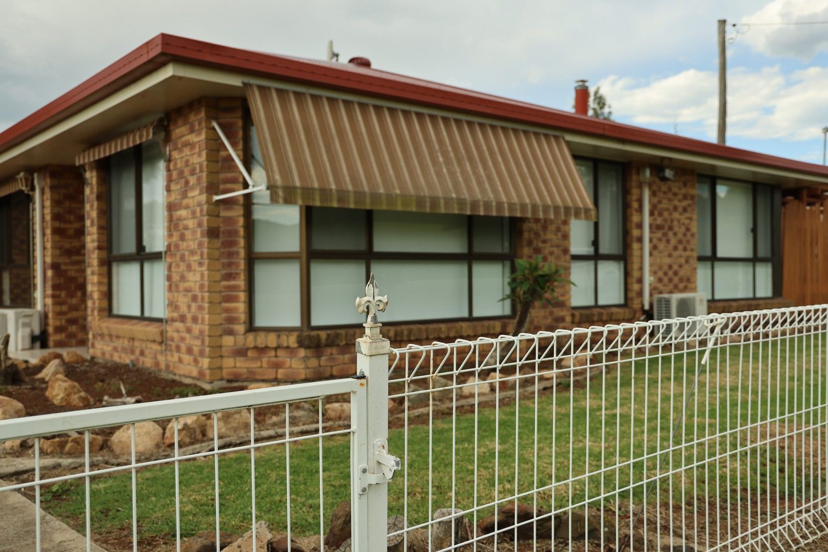 4 bedrooms House in 724 Upper Pinelands Road PINELANDS QLD, 4355