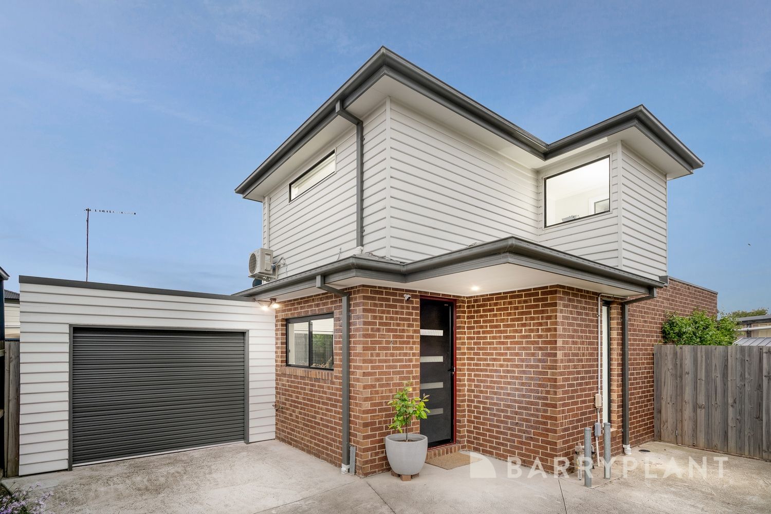 2 bedrooms Townhouse in 2/42 Burnewang Street ALBION VIC, 3020