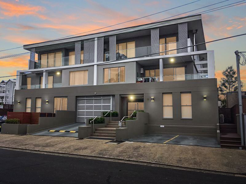1 bedrooms Apartment / Unit / Flat in 2/19 Hebert Street MORTLAKE NSW, 2137