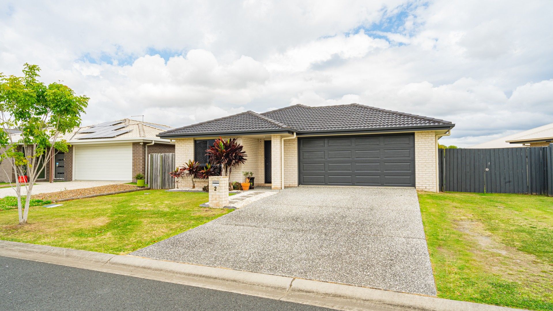 4 bedrooms House in 2 Hodgskin Street CABOOLTURE QLD, 4510