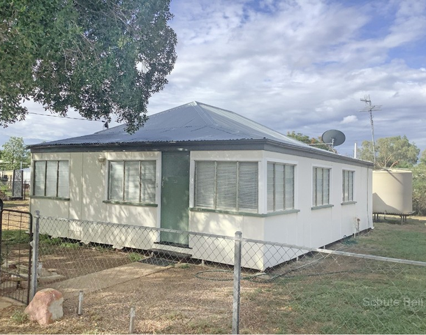 34 Plover Street, Longreach QLD 4730