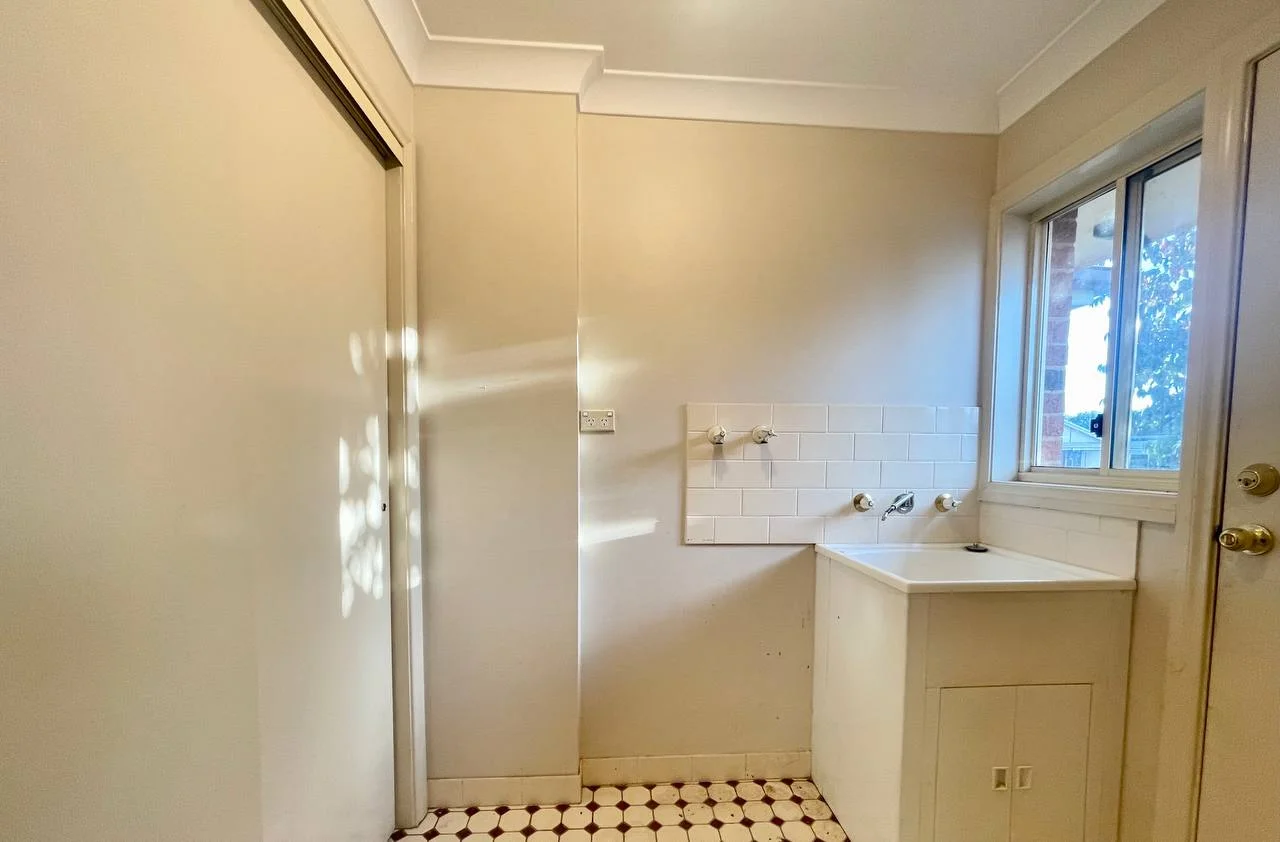 Additional image 7 of 3/35A Cecile Street, Parkes NSW 2870