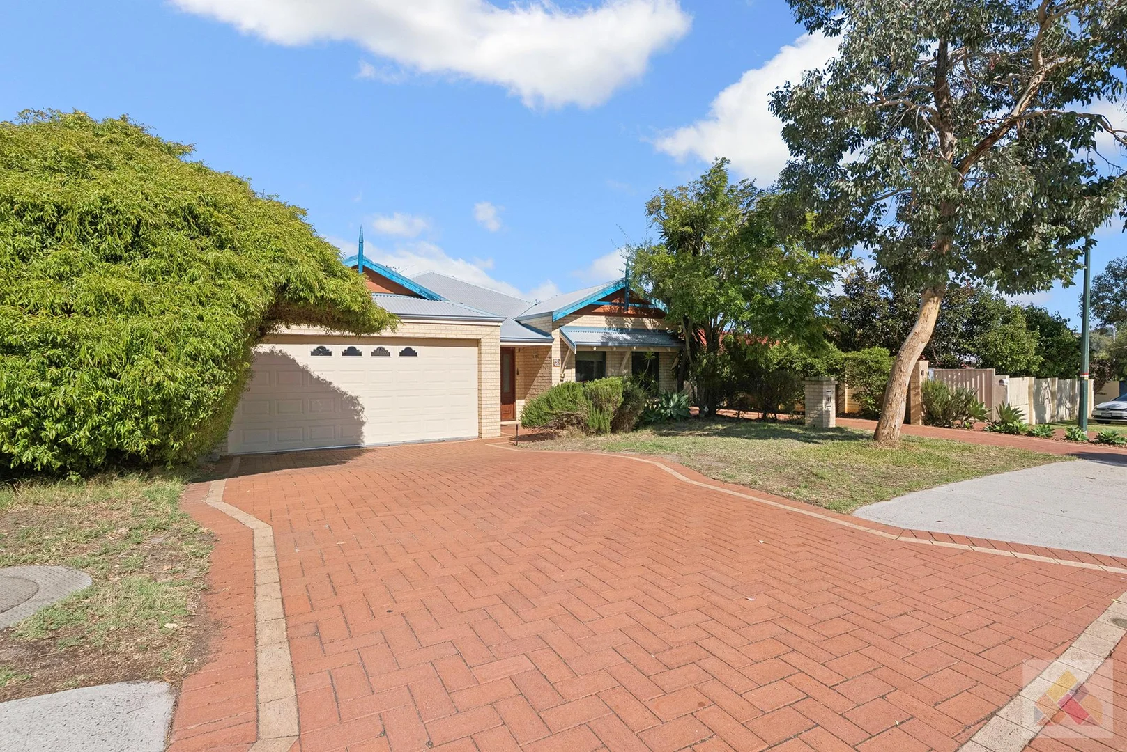 Additional image 2 of 1/41 Bentwood Avenue, Woodlands WA 6018