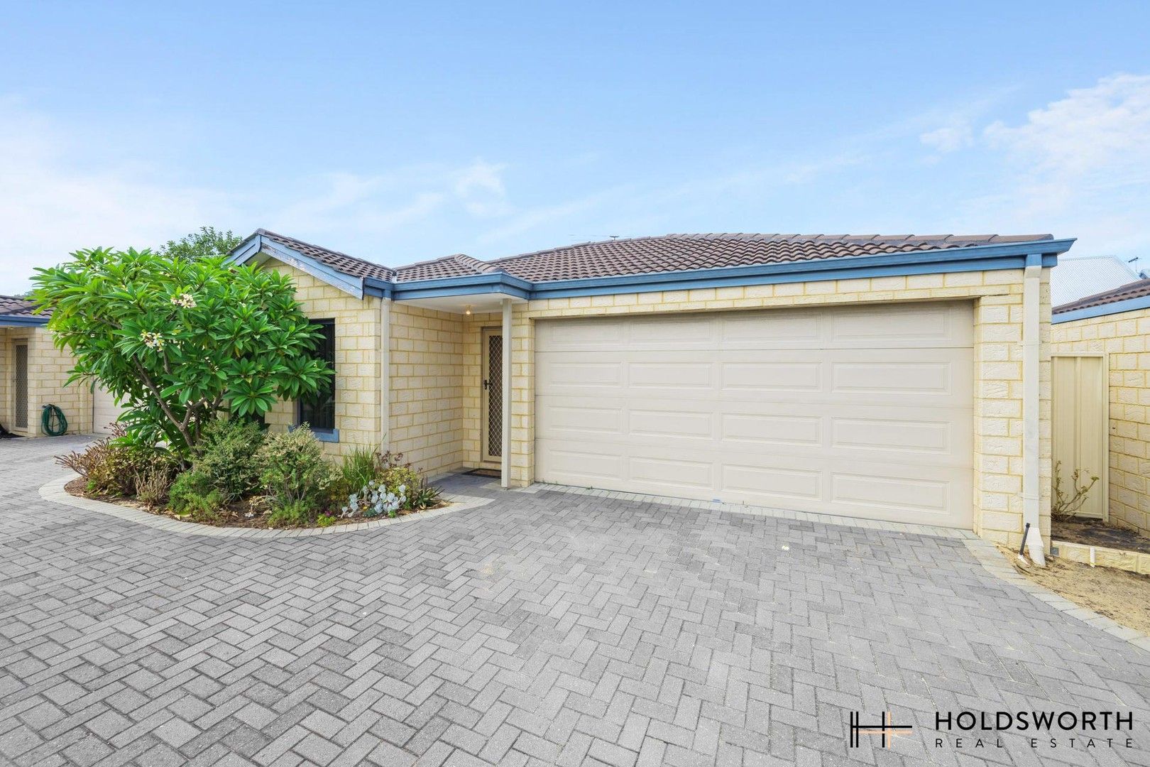 3 bedrooms Villa in 24C Windemere Crescent NOLLAMARA WA, 6061