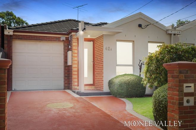 Picture of 42A Mountain View Ave, AVONDALE HEIGHTS VIC 3034