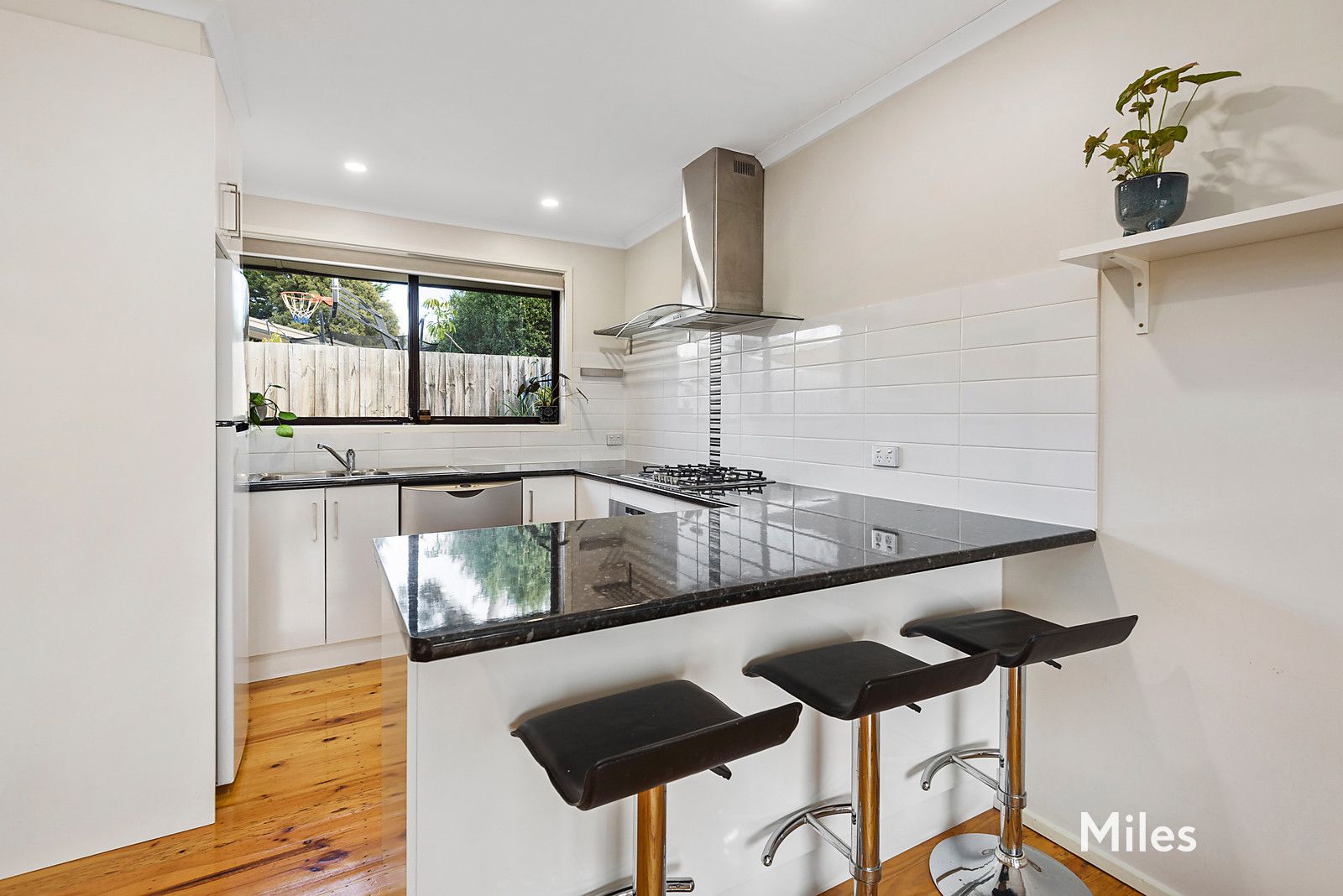 2/61 Hillside Road, Rosanna VIC 3084, Image 2