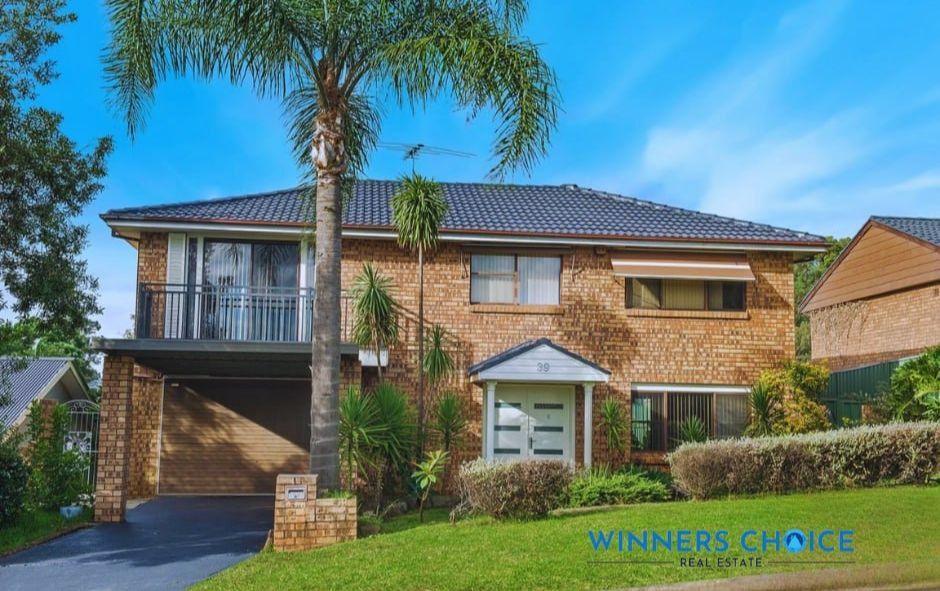 4 bedrooms House in 39 Ardrossan Crescent ST ANDREWS NSW, 2566