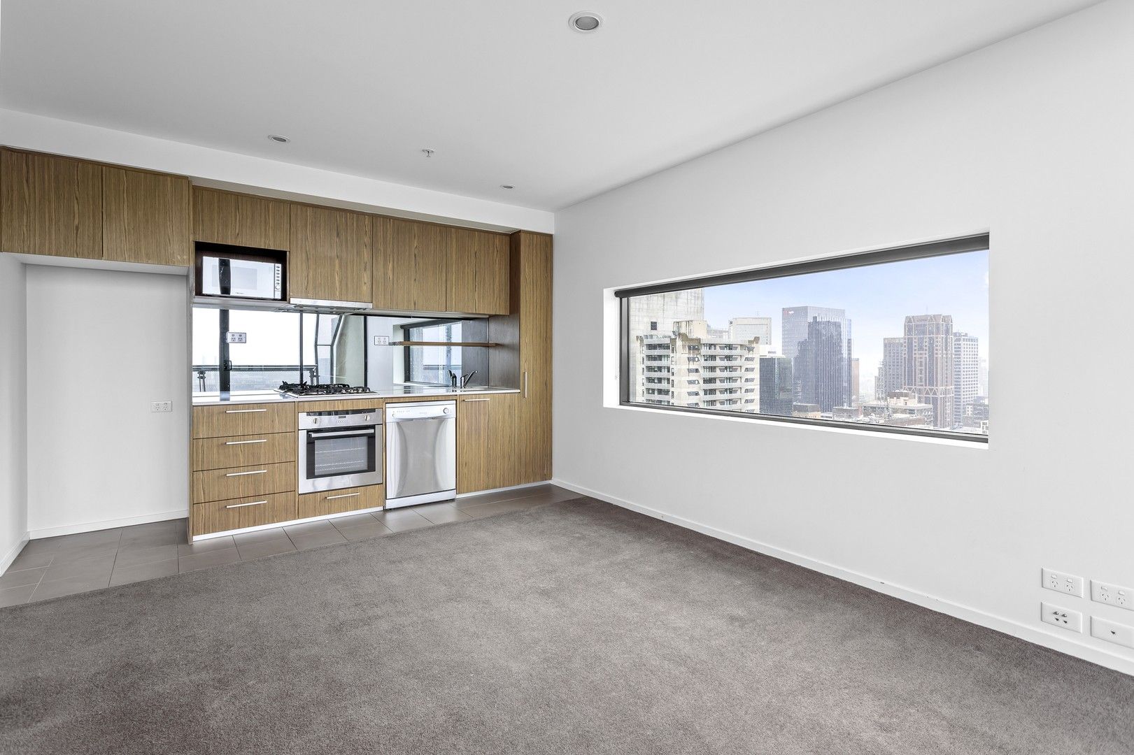 2 bedrooms Apartment / Unit / Flat in 3109/350 William Street MELBOURNE VIC, 3000