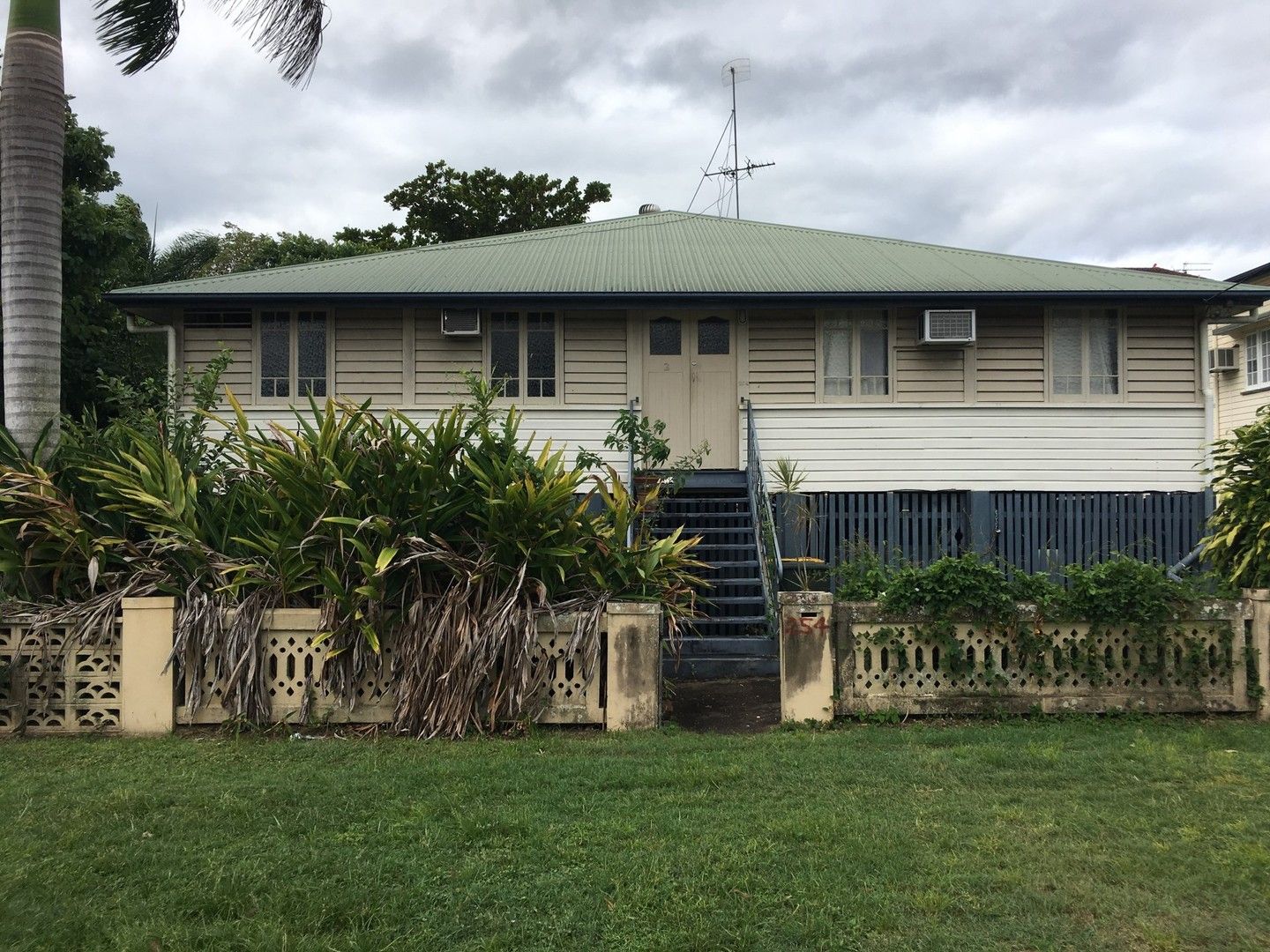 252-254 Lake Street, Cairns North QLD 4870, Image 0