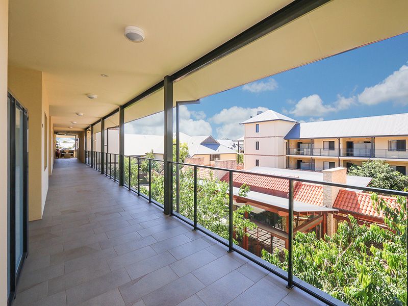 526/22 Windelya Road, Murdoch WA 6150, Image 1